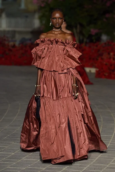 Look 101
